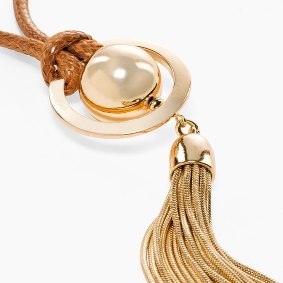 Chicos tegan necklace NEW Gold toned and Tan Tassel Necklace - Picture 1 of 8